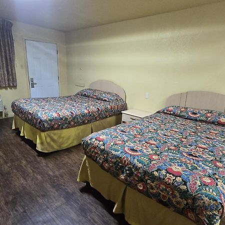 Super 7 Inn By Oyo San Antonio Nw Medical Center Eksteriør billede